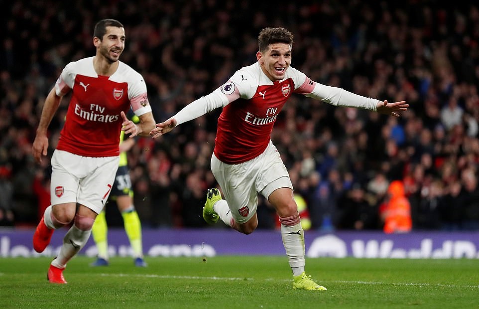 Ảnh bài viết 5 điểm nhấn Arsenal 1-0 Huddersfield: "Của lạ" Torreira; Trọng tài mắc sai lầm ngớ ngẩn