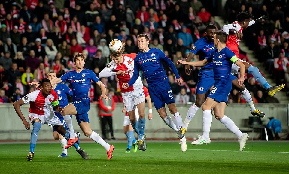 Chelsea gặp rất nhiều khó khăn.