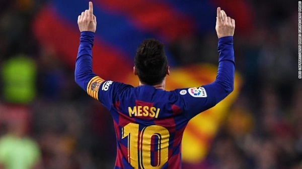 Như vậy là cựu thuyền trưởng của Man Utd mong muốn siêu sao người Argentina cập bến Premier League.