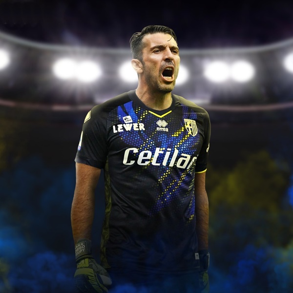 Gianluigi Buffon khởi nghiệp trong màu áo Parma trước khi chuyển sang Juventus và viết nên sự nghiệp huyền thoại của mình.