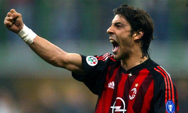 Số 10 vĩ đại của AC Milan và đội tuyển "Brazil Châu Âu" - Bồ Đào Nha, Rui Costa cũng từng ký hợp đồng quảng cáo với Pepsi.