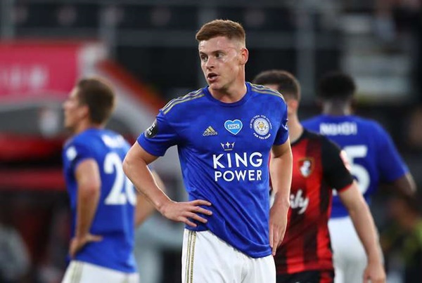 1. Harvey Barnes - Tài năng trẻ của Leicester bùng nổ ở mùa giải trước với khi đặt dấu ấn vào 16 bàn thắng trên mọi đấu trường (7 bàn, 9 kiến tạo). Mùa này Barnes cũng đã có 3 bàn và 1 đường chuyền dọn cỗ.