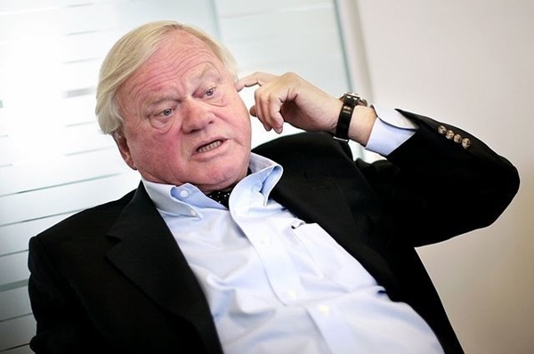 10. John Fredriksen (Valerenga) - Giá trị tài sản ròng của doanh nhân người Na Uy ước tính khoảng 7 tỷ bảng Anh, nhờ vào tàu chở dầu và vận chuyển.
