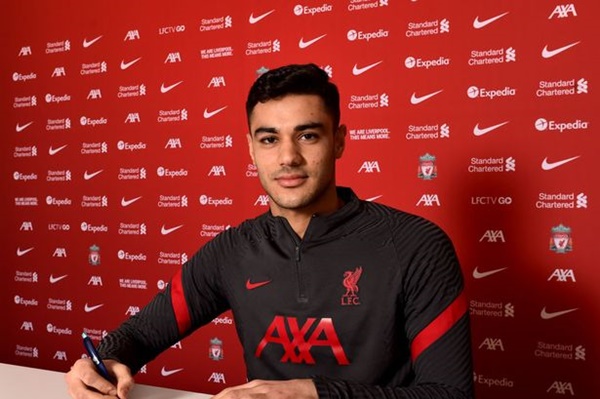 Trung vệ người Thổ Nhĩ Kỳ gia nhập từ Schalke 04 theo dạng cho mượn đến cuối mùa giải, kèm theo tùy chọn mua đứt trị giá 20,5 triệu euro.