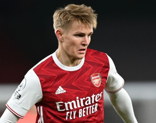 2. Martin Odegaard - Sau khi chia tay Mesut Ozil, Arsenal lập tức lên kế hoạch chiêu mộ Martin Odegaard như một phương án thay thế.