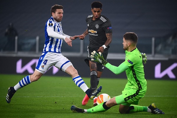 Rashford và Bruno chơi ăn ý.