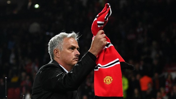Năm 2019, M.U chấm dứt hợp đồng với Mourinho để bổ nhiệm Ole Gunnar Solskjaer. Quỷ đỏ đã đền bù số tiền lên đến 15 triệu bảng.