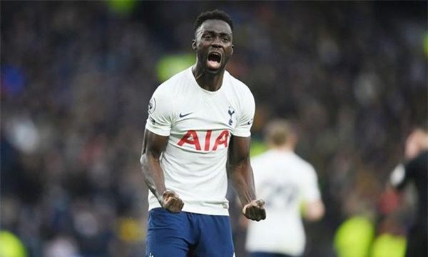 Sanchez có màn trình diễn ấn tượng.
