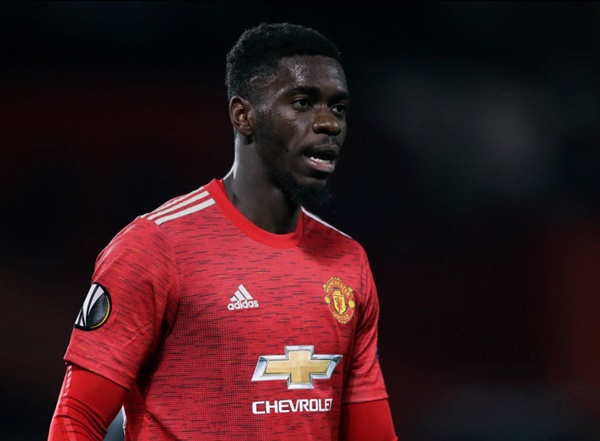 Ảnh bài viết Rời M.U, Tuanzebe được 'cánh tay phải của Solskjaer' cứu rỗi 
