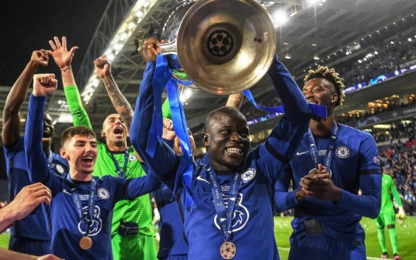Kante là "máy quét" của hàng tiền vệ.