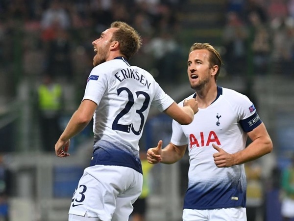 9. Harry Kane và Christian Eriksen - 21 bàn: Khi còn khoác áo Spurs, Eriksen được xem là một trong những tiền vệ tấn công hàng đầu Premier League, thường xuyên châm ngòi cho Harry Kane.