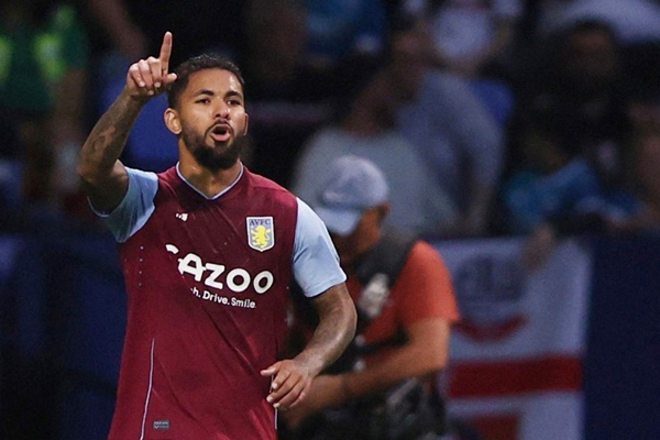 Liverpool muốn bổ sung Douglas Luiz vào đội hình ở giữa mùa giải.