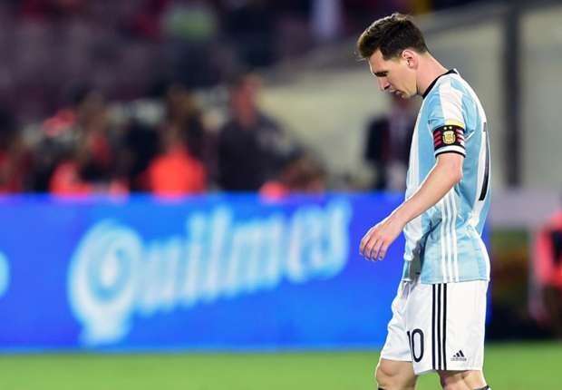 Ảnh bài viết Ronaldo, Messi và 9 huyền thoại kém duyên với ĐTQG (p1)
