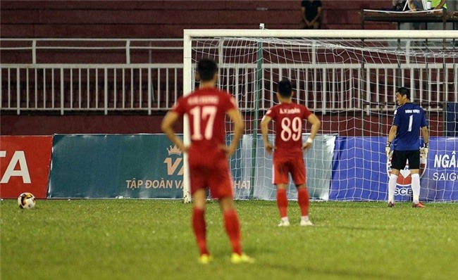 Ảnh bài viết Góc BLV Quang Huy: Báo động đỏ cho nền bóng đá Việt Nam