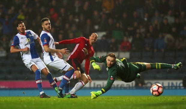 Góc Marcotti: M.U tiến bước mạnh mẽ; Real & Barca - 2 ngã rẽ - Bóng Đá