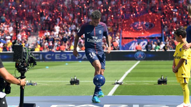 Thương vụ Neymar chính thức được thông qua.