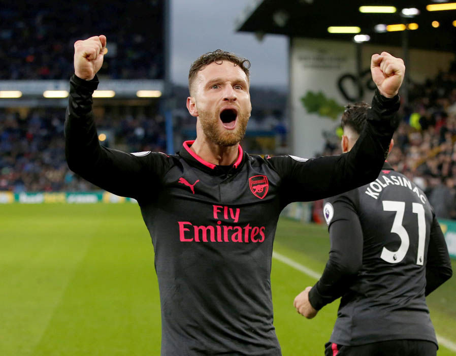 4. Shkodran Mustafi (Arsenal) - 3 trận, 3 thắng: 1 bàn.