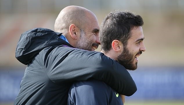 Thầy trò HLV Pep Guardiola vừa trải qua một trận đấu đầy khó khăn trước đại diện Bundesliga. Theo đó, phải rất vất cả nhà ĐKVĐ Premier League mới có thể giành chiến thắng trước Hoffenheim với tỷ số 1-2.