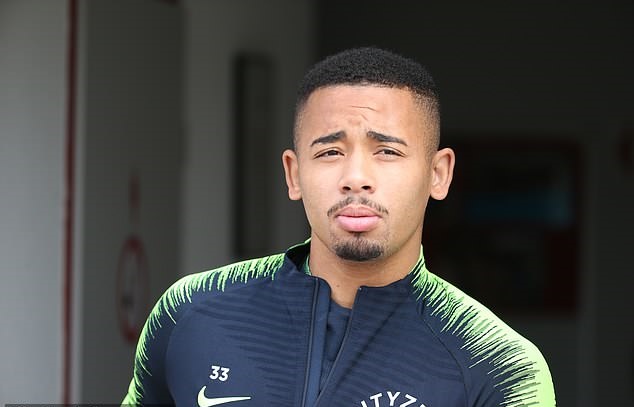 Trận đấu sắp tới sẽ cực kỳ quan trọng đối với Man City. Liverpool là đối thủ chính trong cuộc đua đến ngôi vô địch Premier League mùa này do đó, Man City cần phải hết sức cẩn trọng.