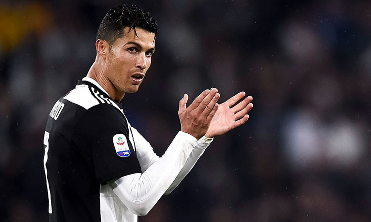 Ronaldo gây sốc.