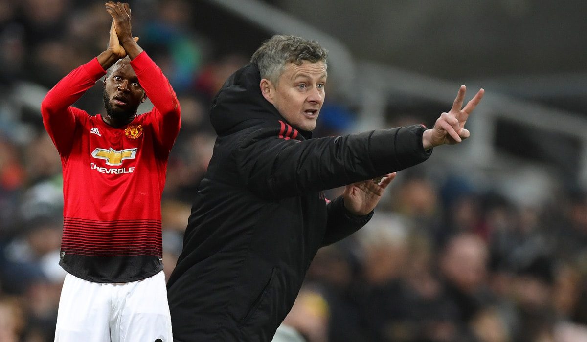 Tại sân Old Trafford, Lukaku không còn nằm trong kế hoạch của HLV Ole Gunnar Solskjaer.