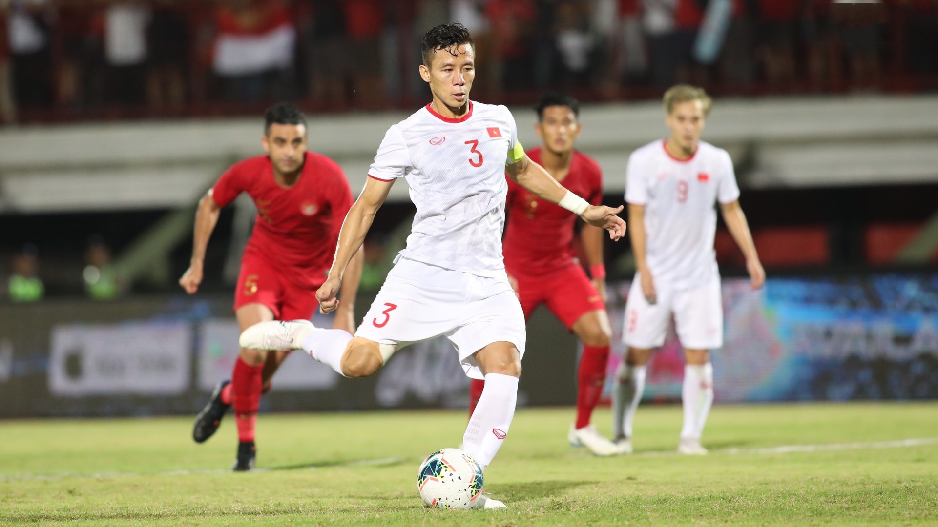 Những cầu thủ ghi bàn trận này gồm có Duy Mạnh, Quế Ngọc Hải và Tiến Linh.