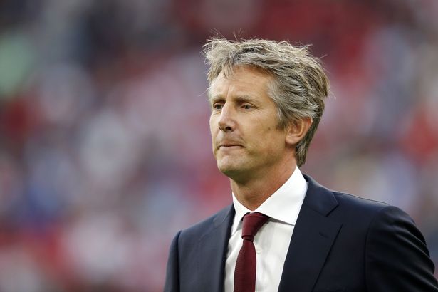 Ảnh bài viết 'Bạn có thừa nhận với tôi Van der Sar là bù nhìn ở Ajax không?
