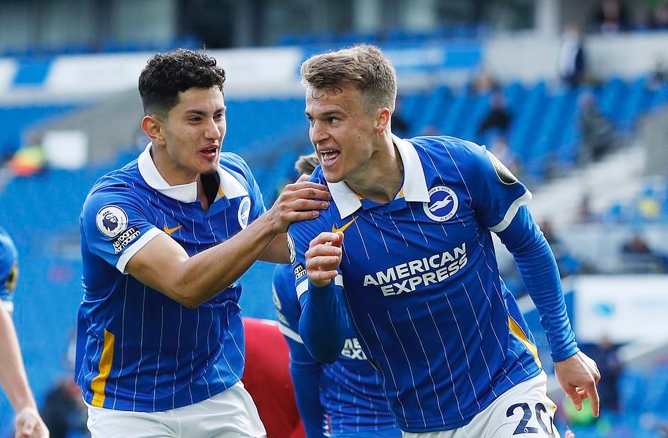 Bàn thắng đúng vào phút bù giờ cuối cùng như thể chấm dứt mọi tia hy vọng giành 3 điểm của đội chủ sân Old Trafford.