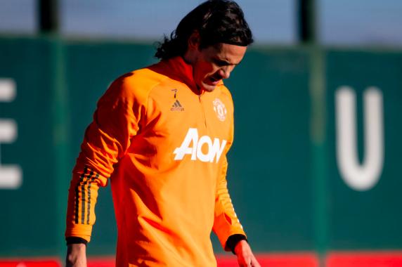 Một cú hích lớn dành cho Quỷ đỏ chính là sự trở lại của Edinson Cavani. Chân sút người Uruguay đã hồi phục chấn thương và ra sân tập luyện. Với Cavani, hàng công của Man United sẽ có thêm nhiều sự lựa chọn hơn.