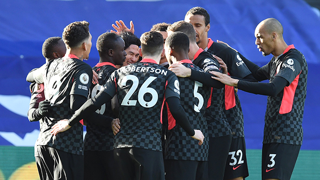 Trong khi đó, Liverpool cũng hủy diệt Crystal Palace 7 bàn không gỡ. Ngược lại, Tottenham tiếp tục trượt dài với thất bại trước Leicester City.  Dưới đây là những điều rút ra được ở vòng 14 Premier League, không tính 2 trận chưa đấu [Burnley - Wolves và Chelsea - West Ham].
