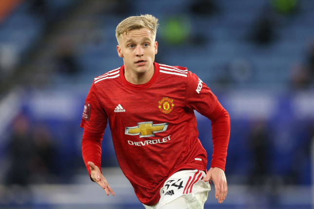 Đó là một quyết định liều lĩnh của Gomes. Nhưng khi mà những Donny van de Beek hay Juan Mata gặp khó khăn như thế nào để cạnh trạnh vị trí tại Man United những ngày này, lựa chọn của Gomes có vẻ khôn ngoan.