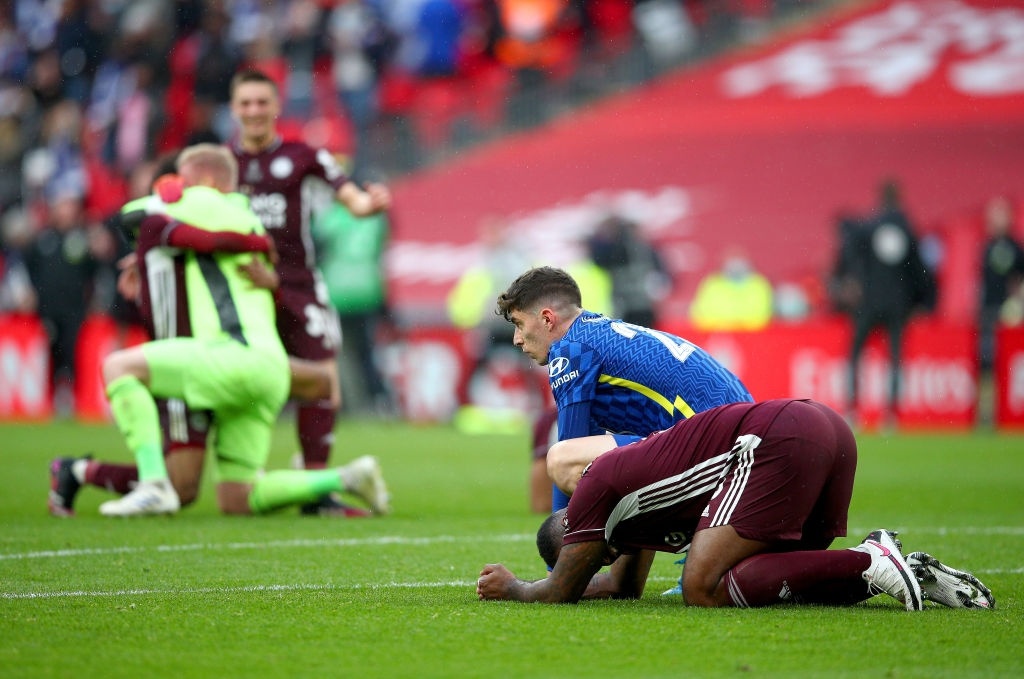 Tinh thần của Chelsea đang có vấn đề sau thất bại thứ 2 trong ít ngày trước Leicester City.