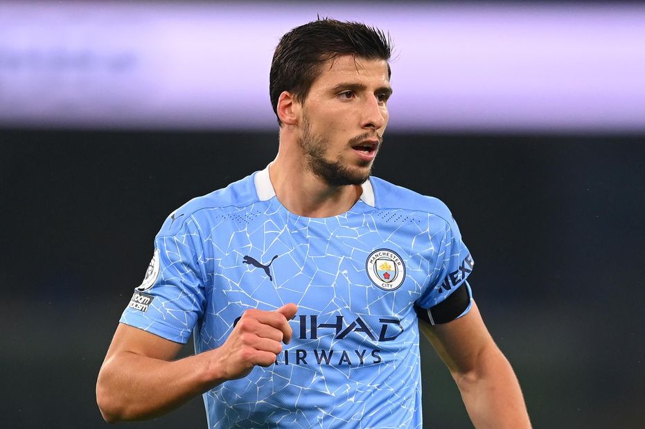 Ảnh bài viết Benitez tiết lộ chuyện suýt mua Cầu thủ xuất sắc nhất Premier League