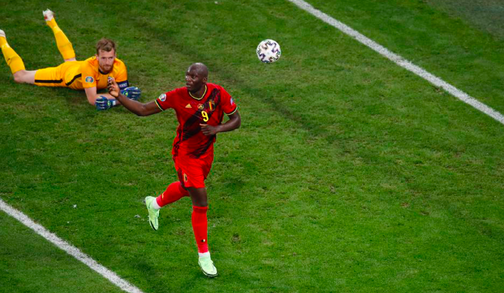 Khép lại trận đấu, tuyển Bỉ giành chiến thắng 2-0 trước Phần Lan.