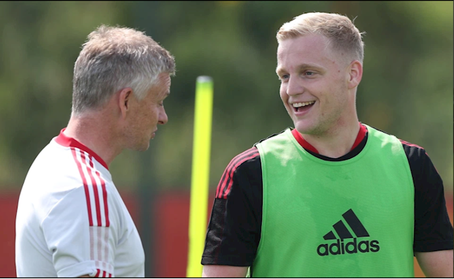 Do chấn thương không dự EURO 2020, Donny van de Beek đã sớm trở lại Man United tuần trước.