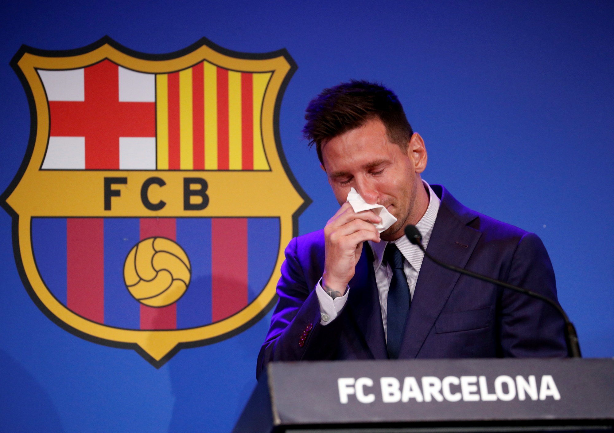 Ảnh bài viết Thierry Henry lý giải khởi đầu khó khăn của Messi tại Pháp