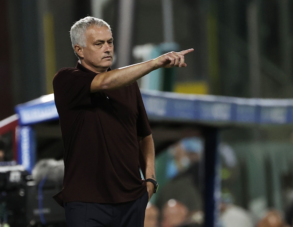 Sau chiến thắng 3-1 trước Fiorentina ở ngày khai mạc Serie A, đoàn quân của HLV Jose Mourinho có trận đấu tiếp theo gặp Salernitana, CLB vừa giành quyền thăng hạng Serie A.