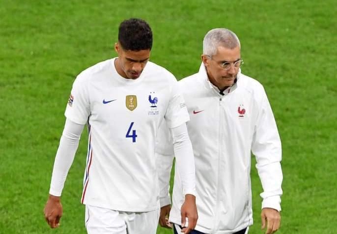 Mất Varane là tổn thất lớn đối với Quỷ đỏ.