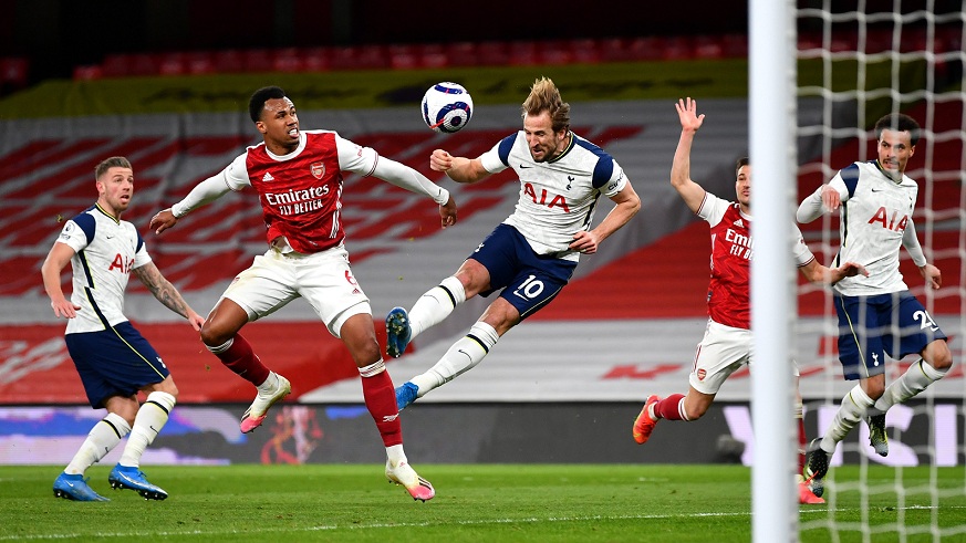 Tottenham và Arsenal cũng chịu chung số phận. Hai đội bóng thành London lần lượt nằm ở vị trí thứ 12 và 13.