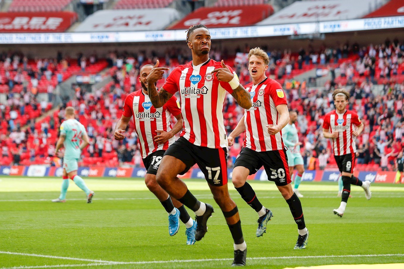 Mọi dự đoán đều có thể không chính xác nhưng thực tế, Brentford đang đạt phong độ ấn tượng từ đầu mùa. Không phải ngẫu nhiên khi họ lần lượt hạ Arsenal và cầm hòa Liverpool.