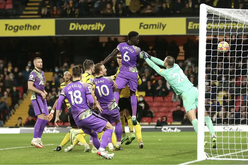 Tottenham đang hồi sinh dưới thời Antonio Conte nhưng không thể đánh chiếm một vị trí trong Top 4. Tỷ lệ cược Top 4: 2/1.