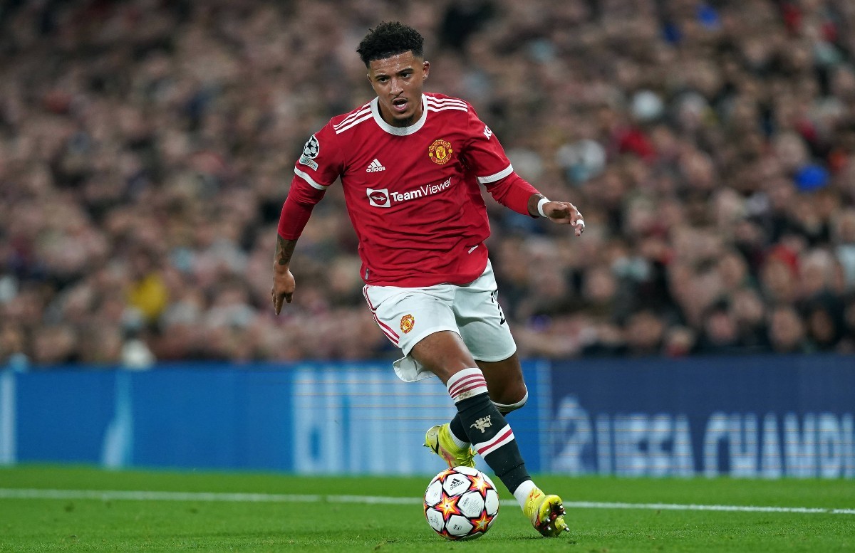 3. Jadon Sancho - 350 nghìn bảng/tuần: Tiêu tốn của Man Utd 85 triệu bảng, Sancho còn là cầu thủ hưởng lương cao chót vót. Dù vậy, Sancho còn trẻ và đang dần hòa nhập với môi trường bóng đá Anh.