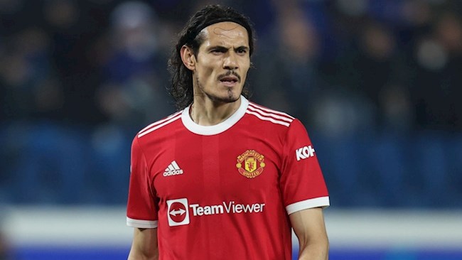 6. Edinson Cavani - 250 nghìn bảng/tuần: Cavani hưởng lương khá cao nhưng những gì anh mang lại không tương xứng. Chấn thương khiến Cavani không có đủ thể lực để ra sân thường xuyên.
