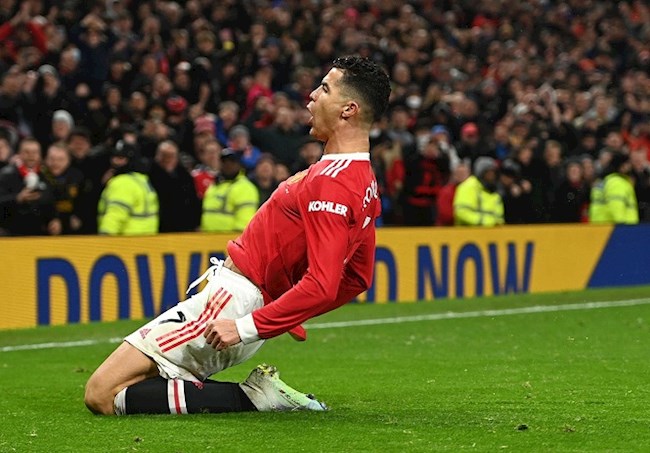 1. Cristiano Ronaldo - 480 nghìn bảng/tuần: Tất nhiên không ai có mức lương cao hơn siêu sao người Bồ Đào Nha.