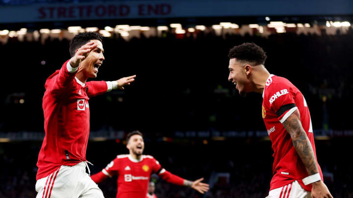 Ronaldo và Sancho hứa hẹn có đối tác ăn ý trên hàng công.