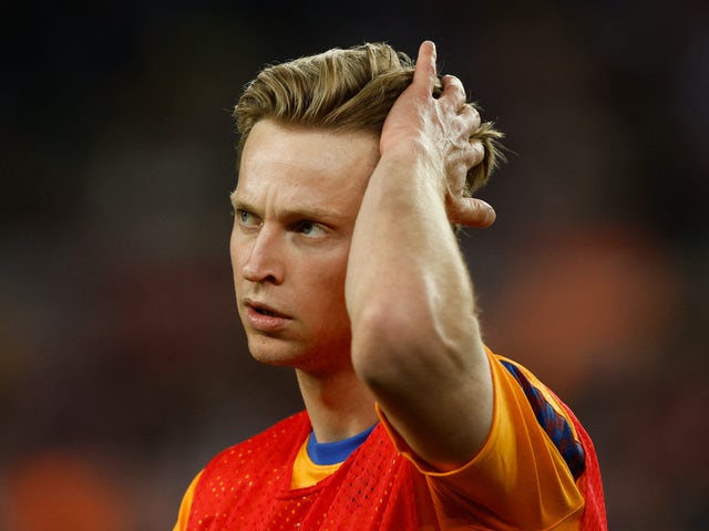 Man Utd chưa thể hoàn tất vụ De Jong.