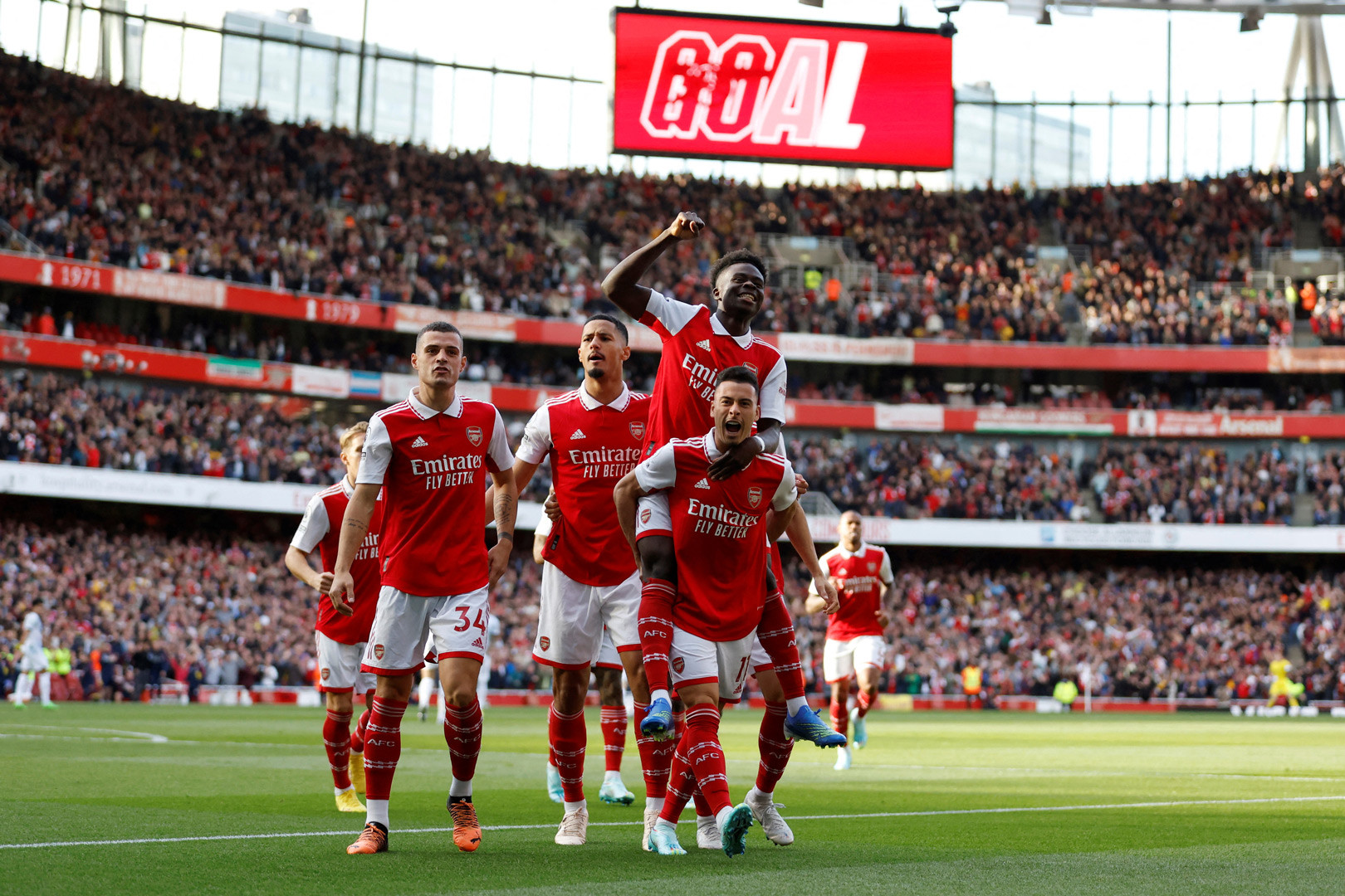 Arsenal vừa đánh bại Liverpool thuyết phục.