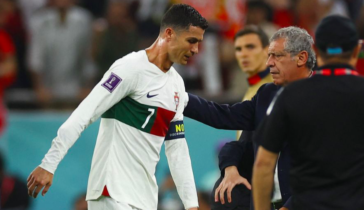 Ảnh bài viết HLV Bồ Đào Nha: "Tôi không hối hận khi để Ronaldo ngồi dự bị"