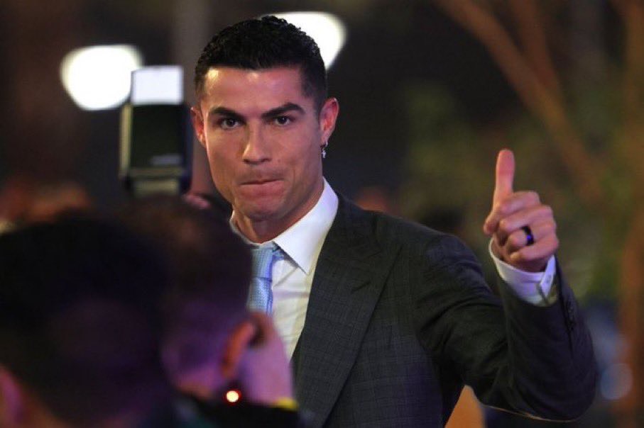 Ronaldo trong buổi lễ ra mắt đội bóng mới.