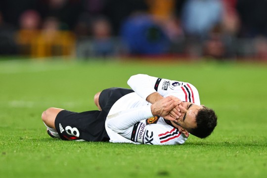 Ảnh bài viết 'FA nên truy cứu và trừng phạt Bruno Fernandes'